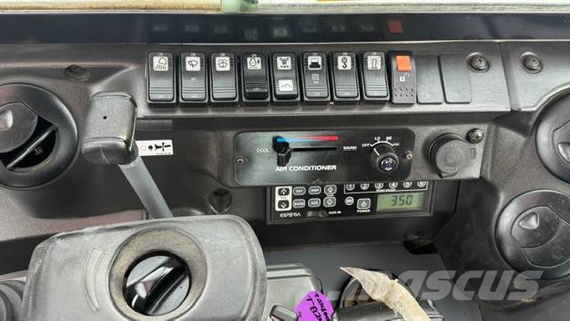 Takeuchi TB 240 Minigraafmachines < 7t