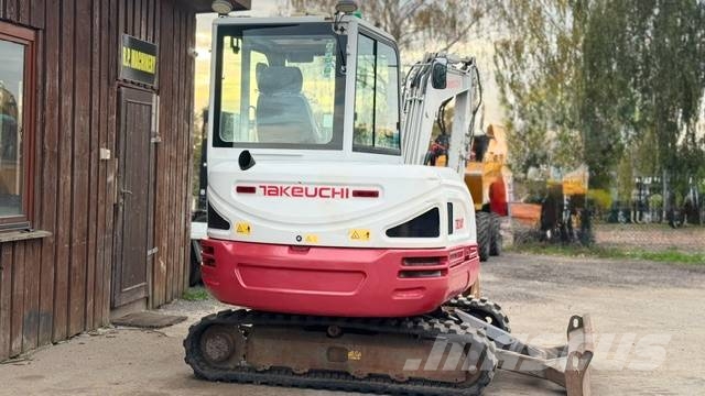 Takeuchi TB 240 Minigraafmachines < 7t