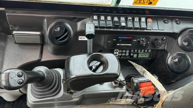 Takeuchi TB 240 Mini ekskavatori < 7 t