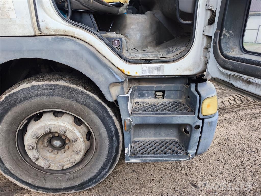 Renault PREMIUM Chassis Cab trucks