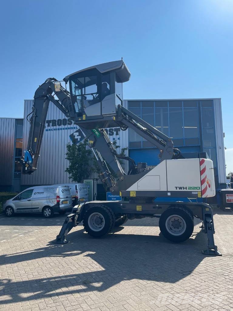 Terex Ecotec TWH 220 مناولات المخلفات / مناولات صناعية