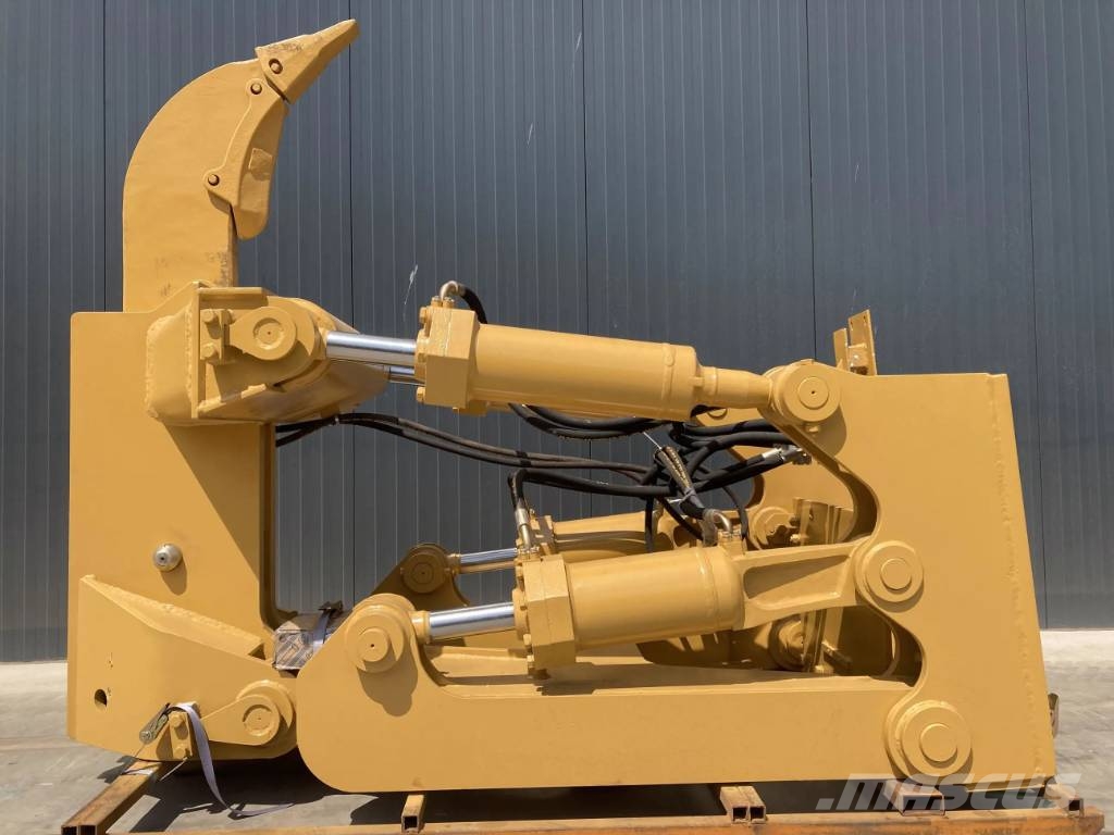 CAT D8 Escarificadores