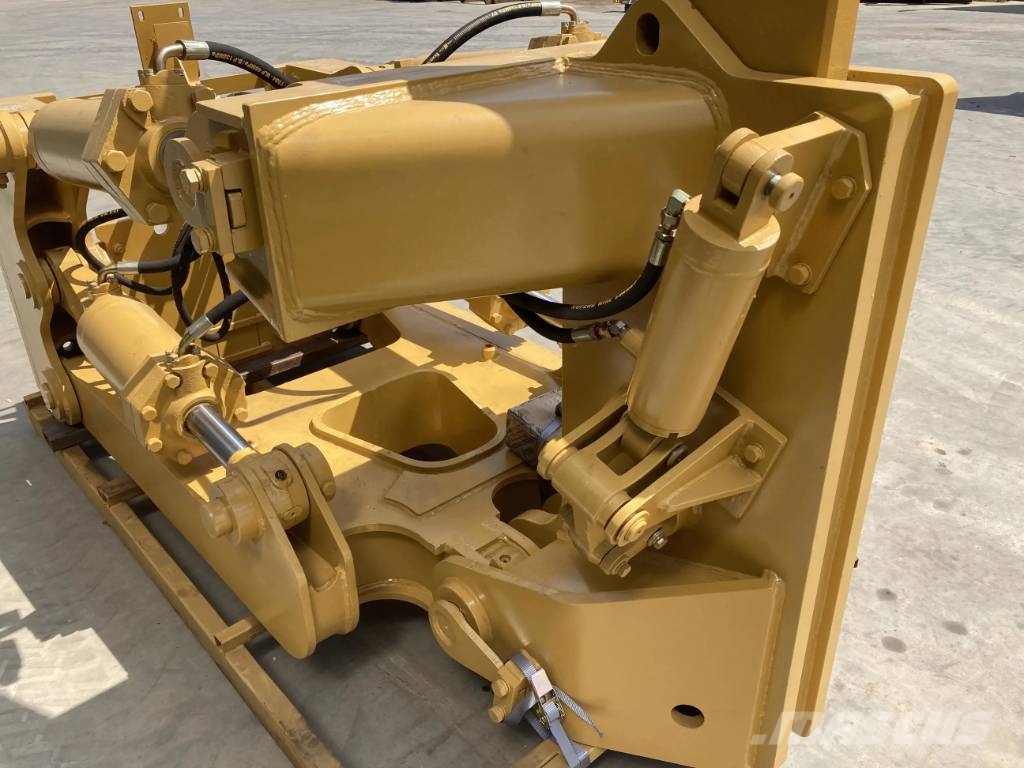 CAT D8 Escarificadores