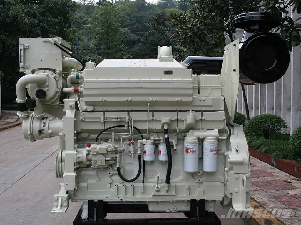 Cummins KTA19-M500 boat ship marine diesel engine Motorer