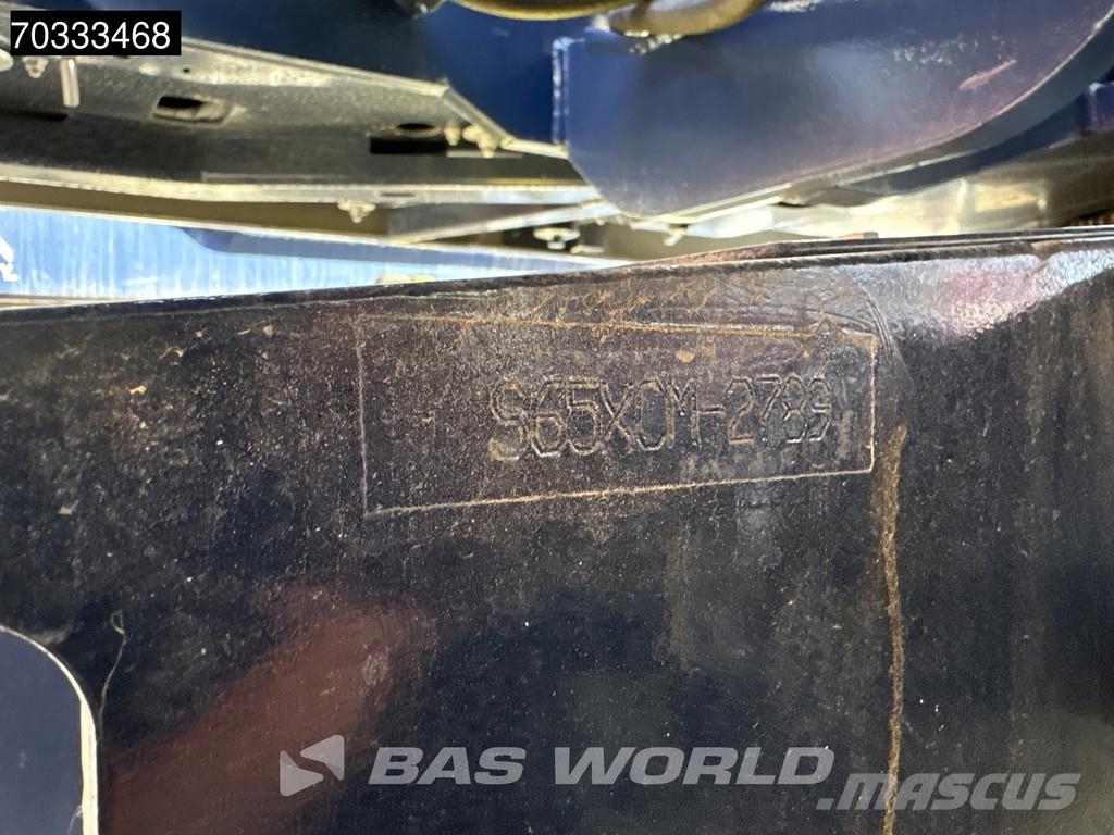 Genie S-65 XC رافعات ومنصات أخرى