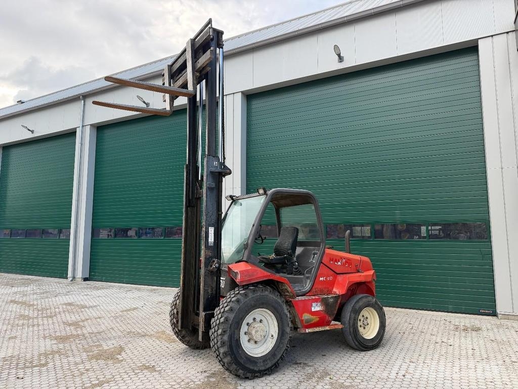 Manitou MC30 MANUAL GEARBOX Навантажувачі підвищеної прохідності