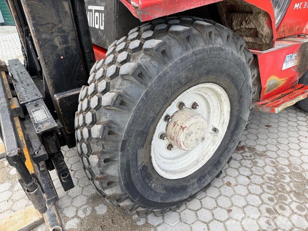 Manitou MC30 MANUAL GEARBOX Навантажувачі підвищеної прохідності