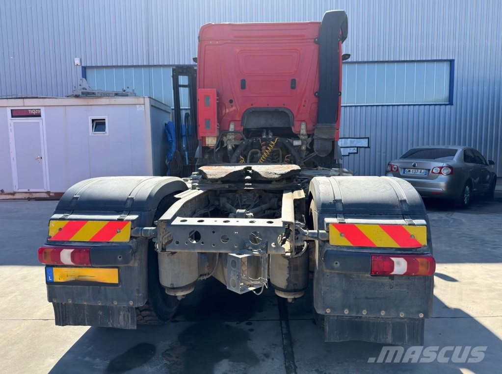 Mercedes-Benz Arocs 2151 *ACCIDENTE*DAMAGED*UNFALL* وحدات الجر
