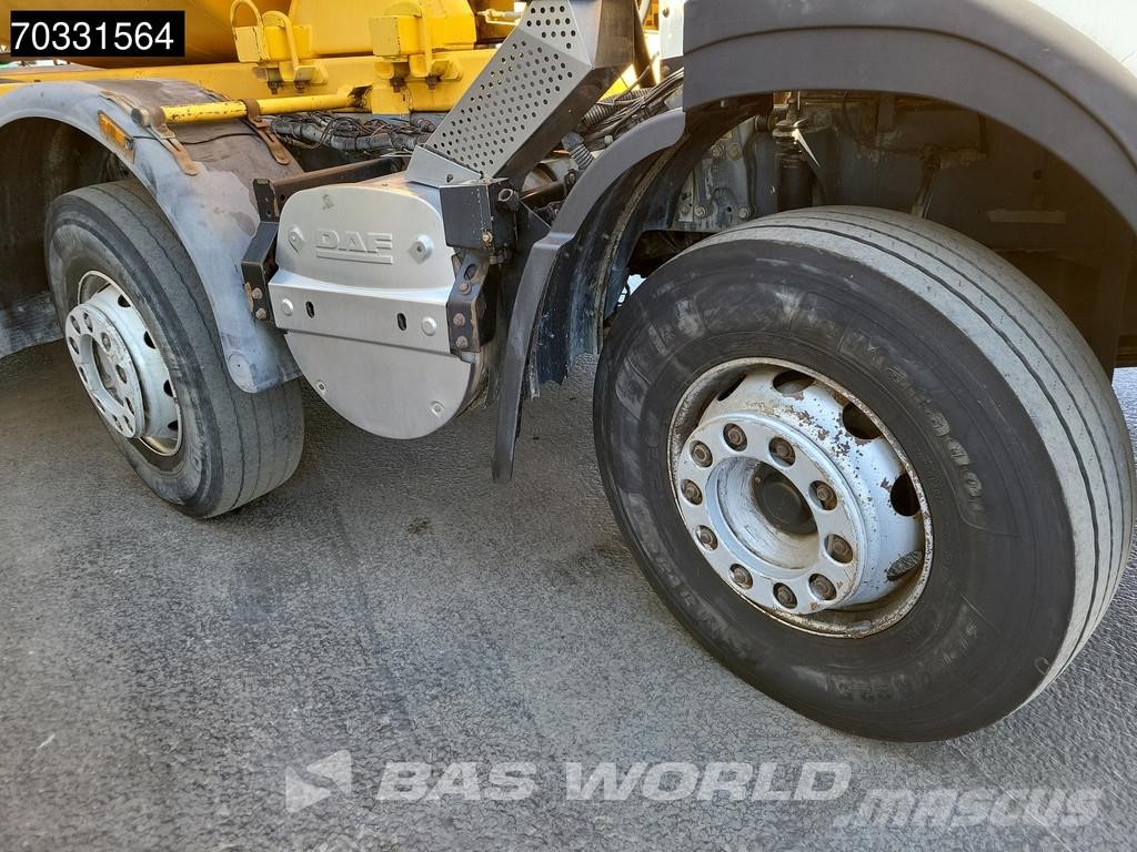 DAF CF85.360 CF 8X4 9m3 Mixer Steelsuspension Big-Axle Camiones hormigonera