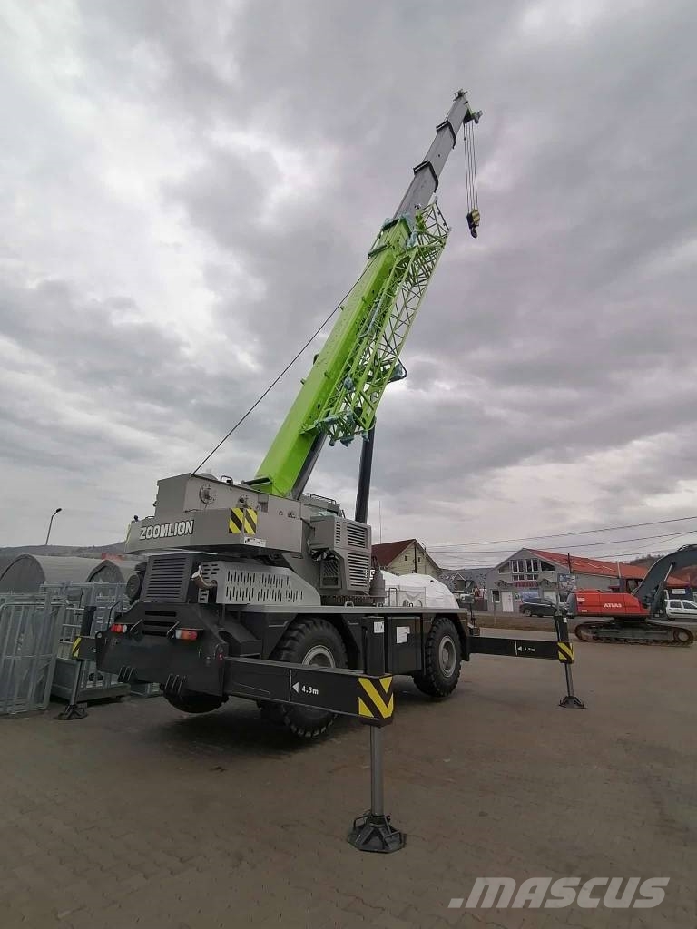 Zoomlion ZRT400 越野起重機