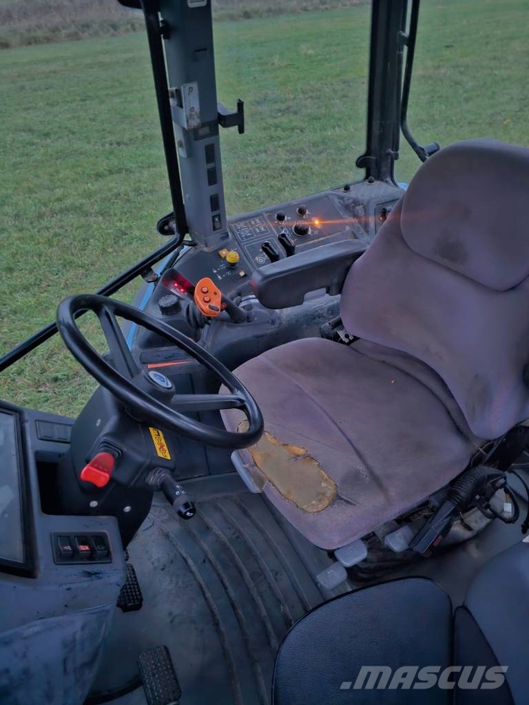 New Holland TM 120 Super Street 2002r. Traktorid