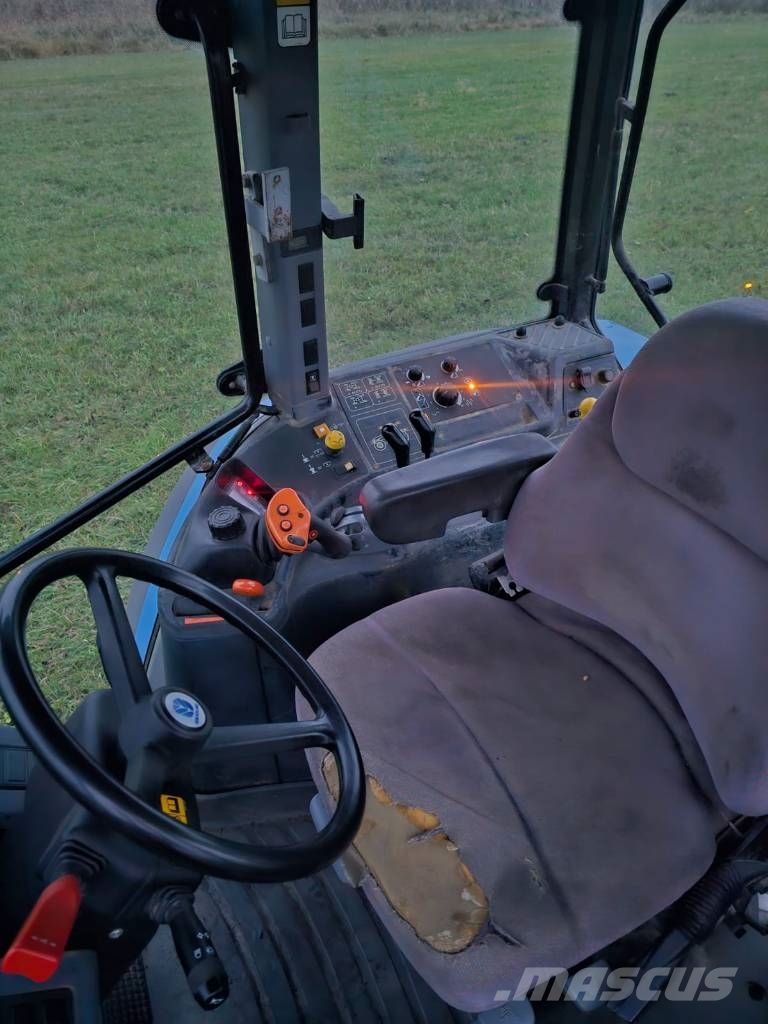 New Holland TM 120 Super Street 2002r. Traktorid