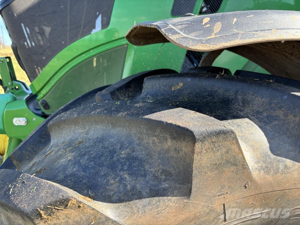 John Deere 6R185 Traktori