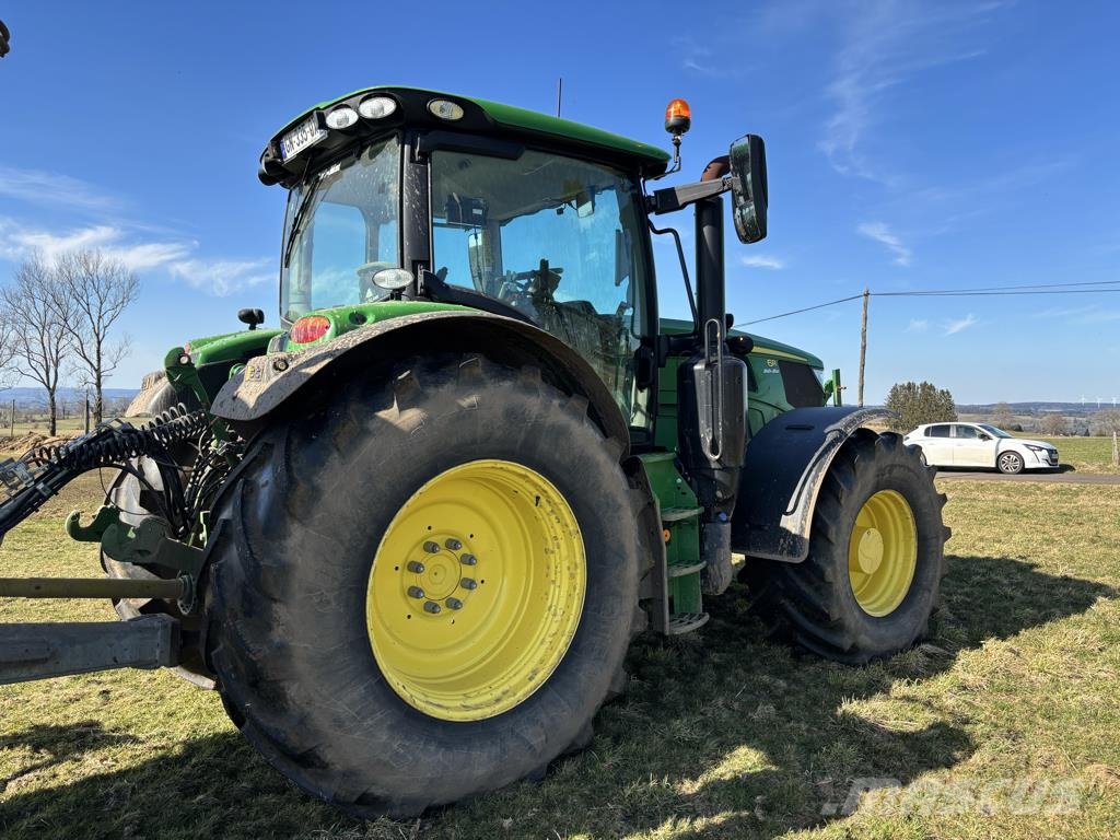 John Deere 6R185 Traktori