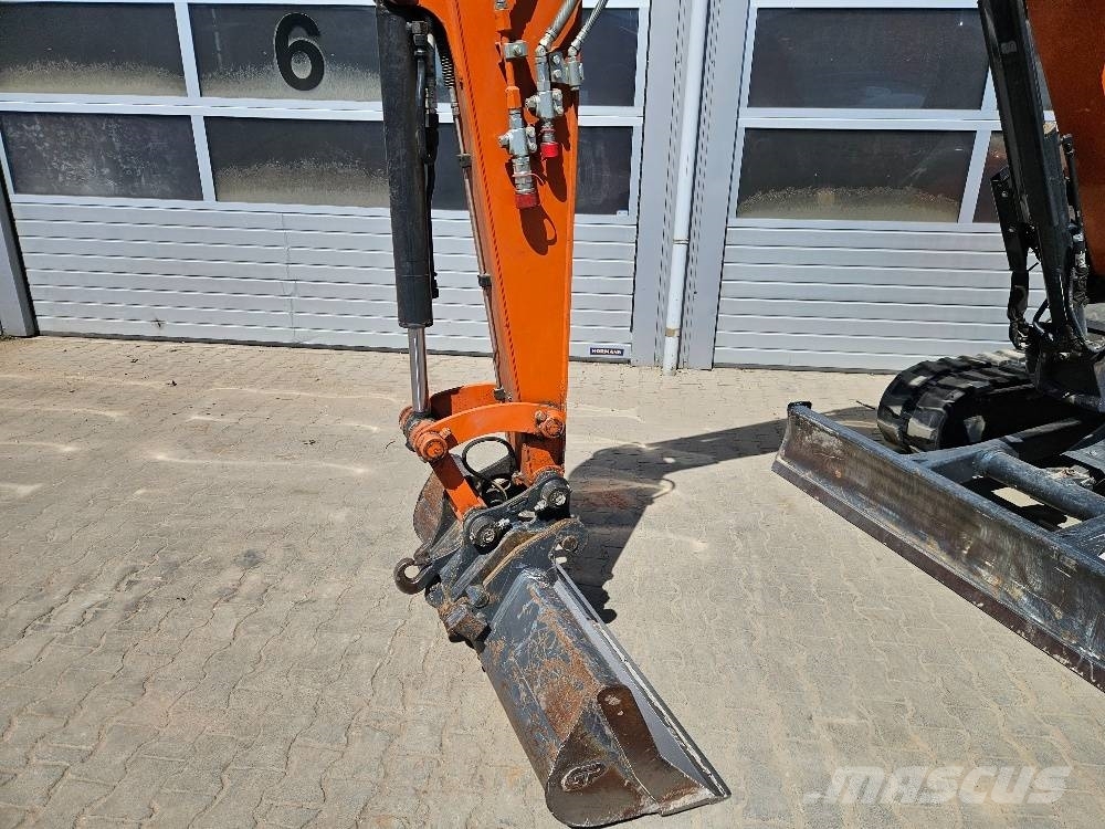 Hitachi ZX55U-6 Minibagger < 7t