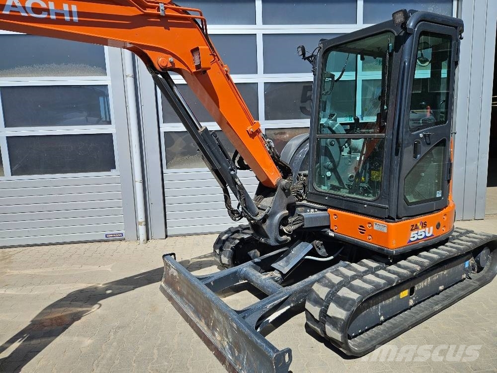 Hitachi ZX55U-6 Minibagger < 7t