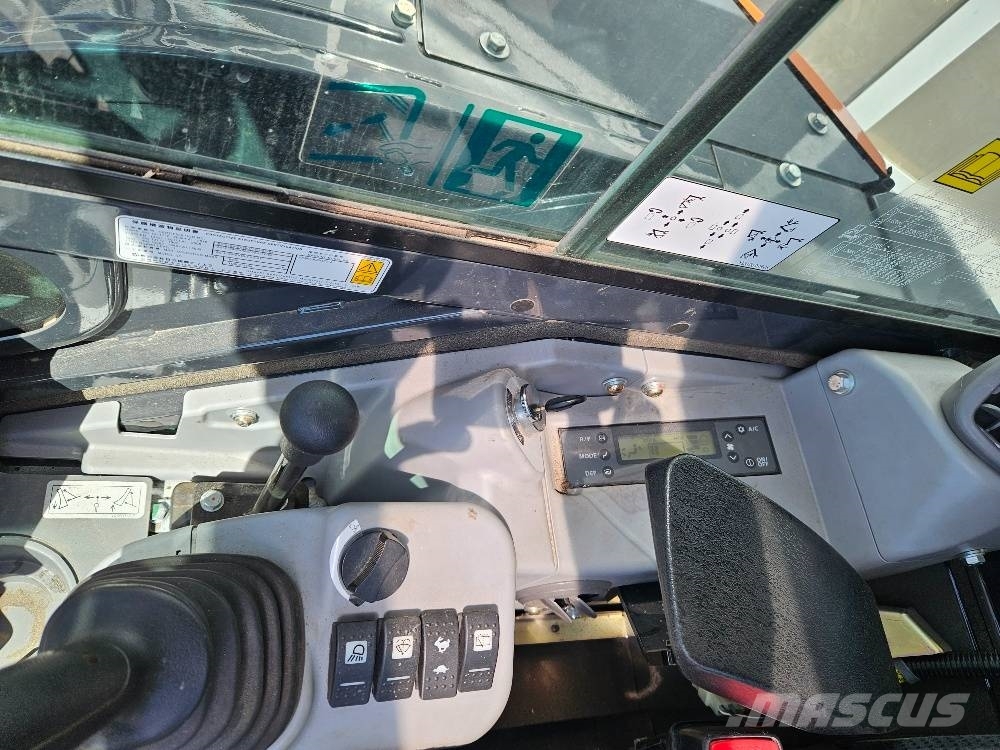 Hitachi ZX55U-6 Minibagger < 7t
