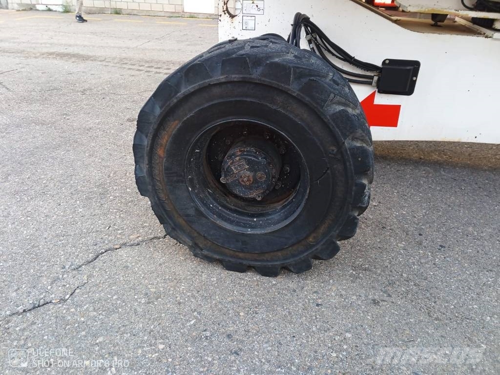 Haulotte HA 41 PX Коленчатые подъемники