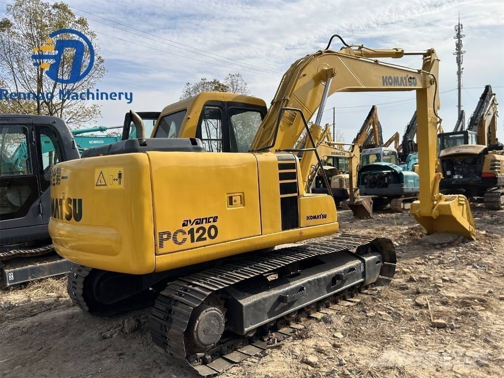 Komatsu PC 120 حفارات زحافة