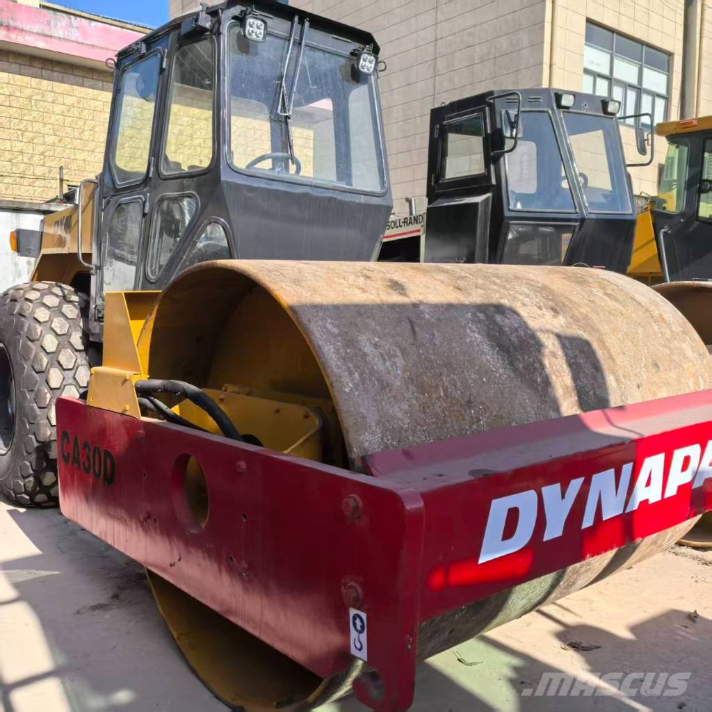 Dynapac CA 30 D Rulli monotamburo