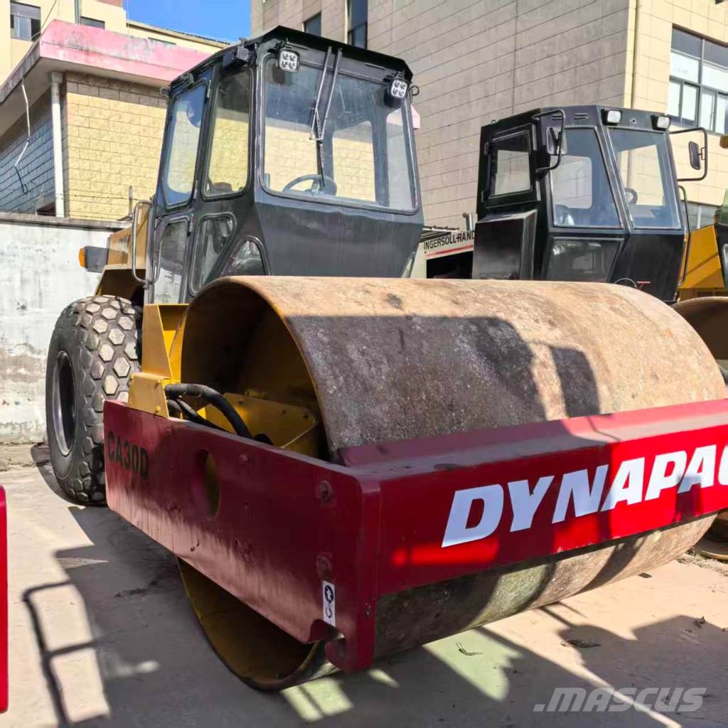 Dynapac CA 30 D Rulli monotamburo