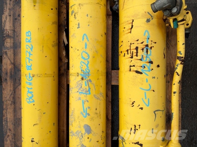 Bomag BC 772 RS USED HYDRAULIC CYLINDER COMPLET Waste compactors