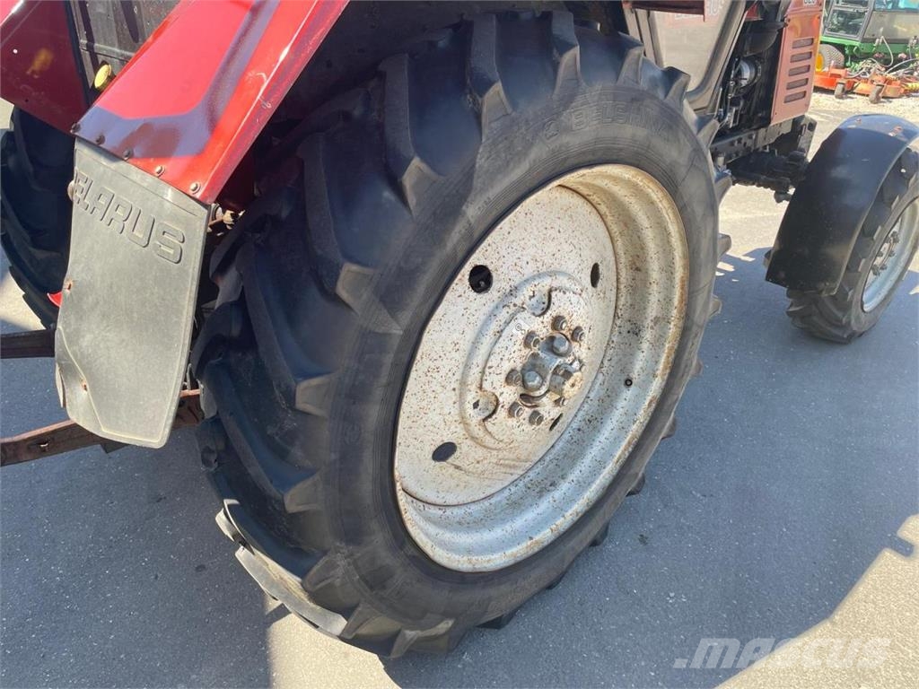 Belarus MTS 820 Traktoren