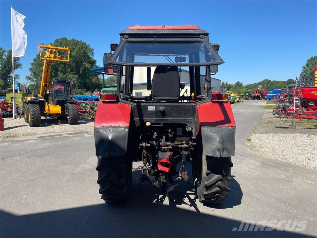 Belarus MTS 820 Traktoren