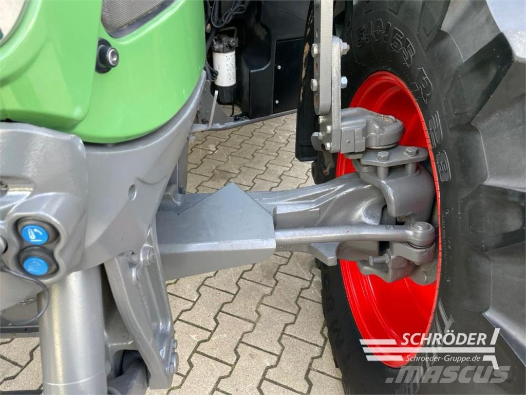 Fendt 714 SCR PROFI PLUS Traktoren