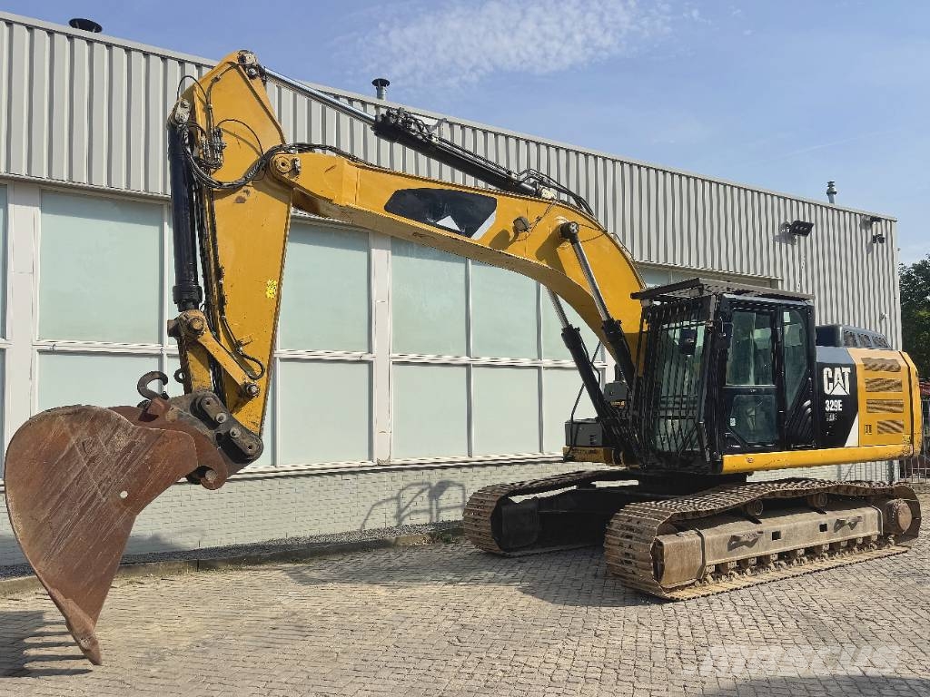 CAT 329 EL Paletli ekskavatörler