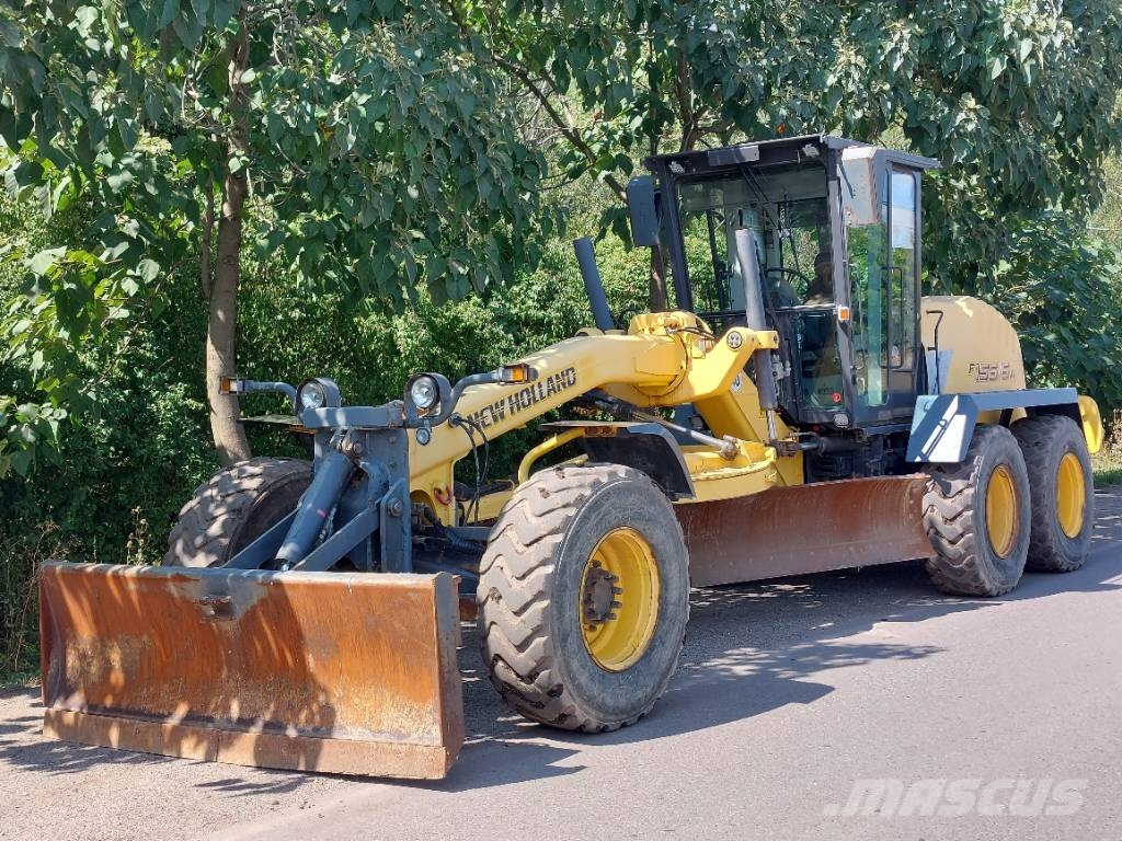 New Holland F 156.6 A معدات تمهيد الطرق