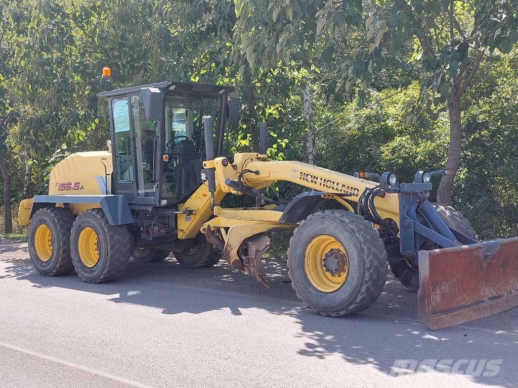 New Holland F 156.6 A معدات تمهيد الطرق