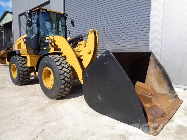 CAT 938M Колесни товарачи