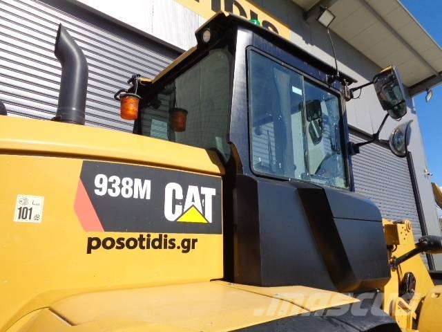 CAT 938M Колесни товарачи