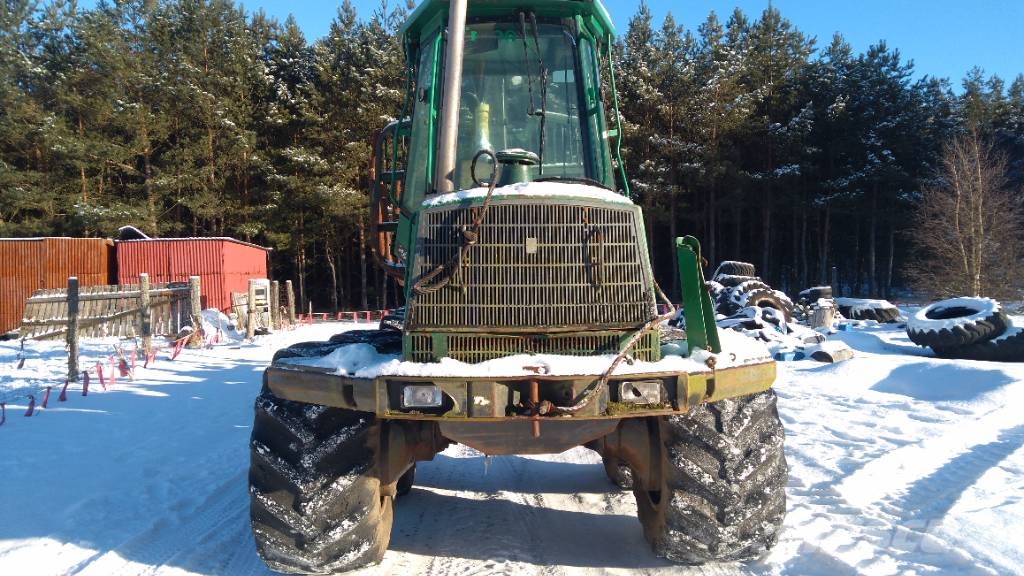 Timberjack 1110D Forwarders