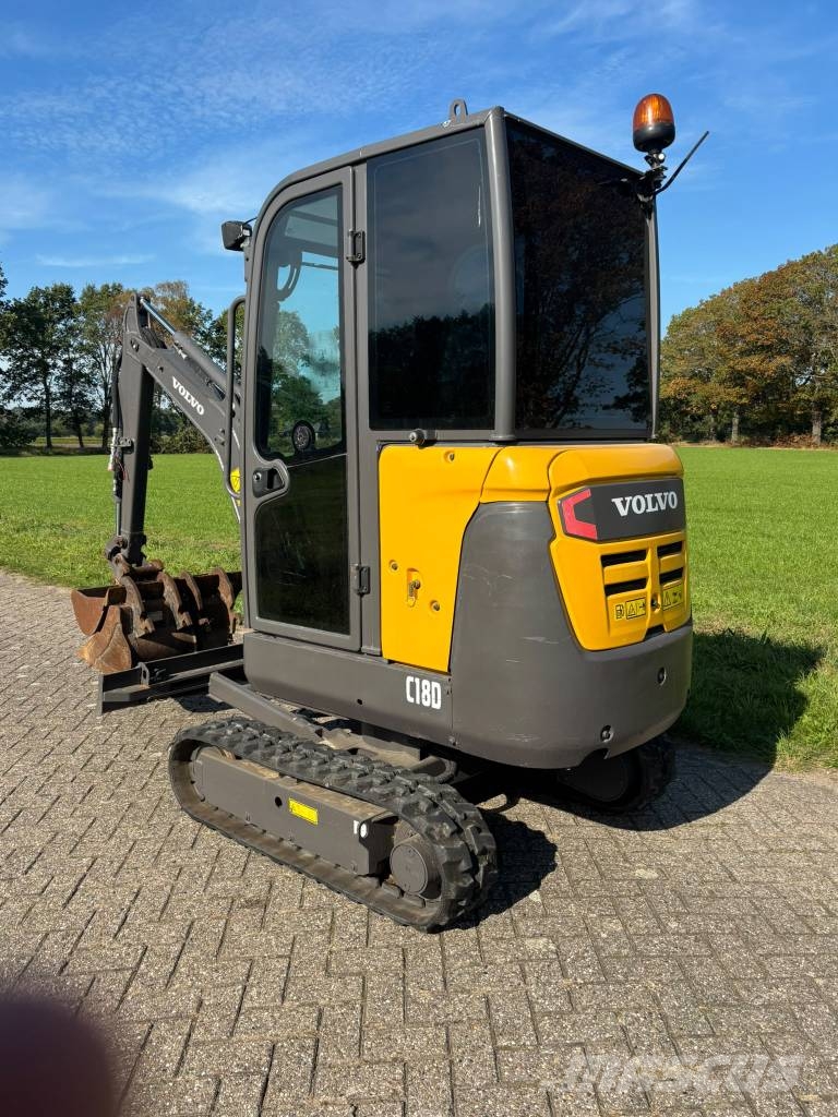 Volvo EC18D Mini pelle < 7t