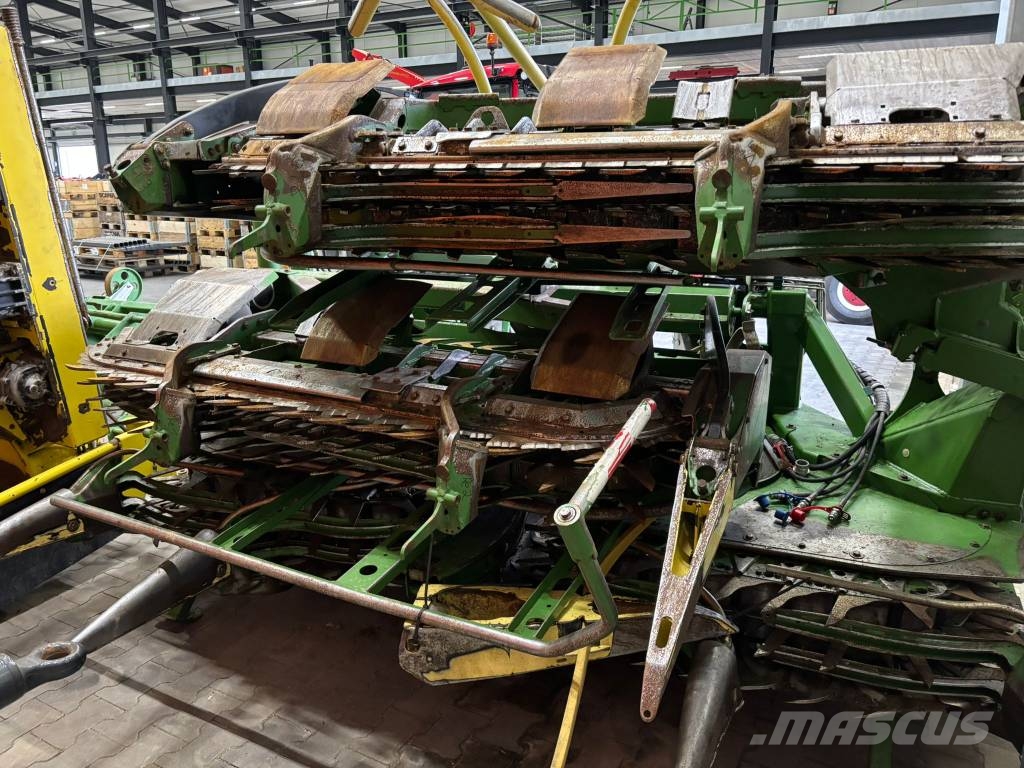 Krone Big X 700 OptiMaize Silokombainid
