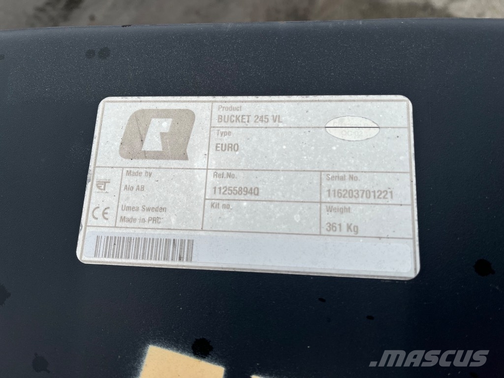 New Holland TS 110 トラクター