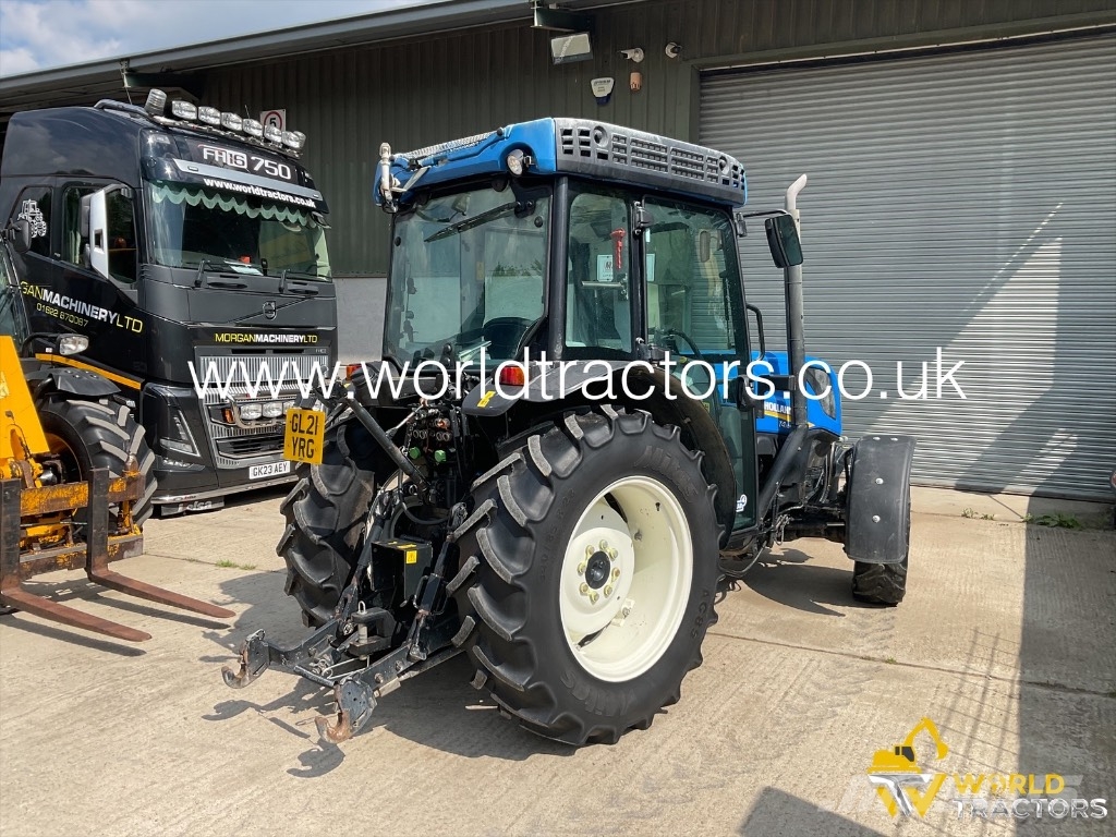 New Holland T 4.110 Traktorid