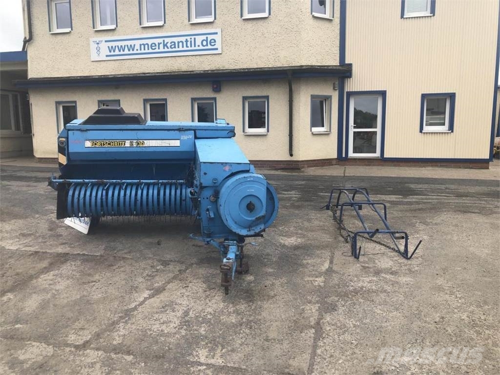 Fortschritt K 430 Balirke za kockaste bale