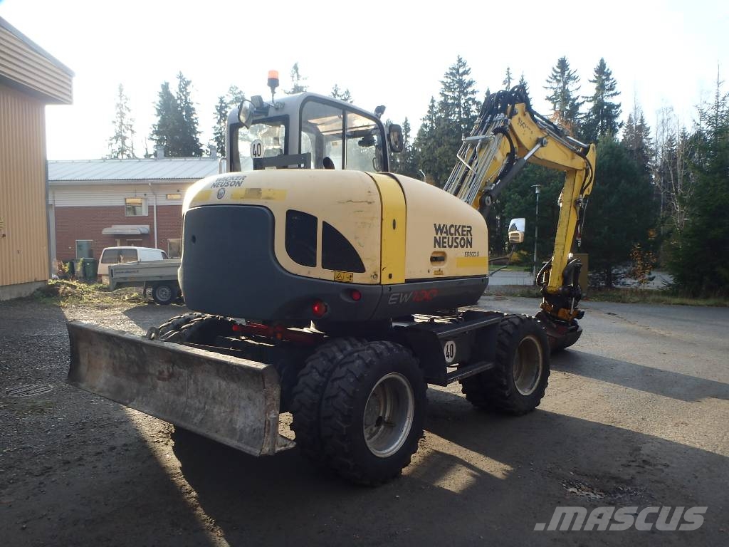 Wacker Neuson EW 100 Engcon Gravemaskiner på hjul
