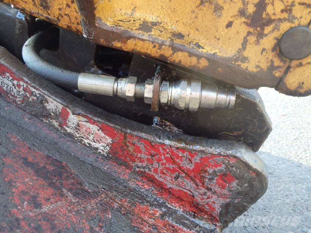 Wacker Neuson EW 100 Engcon Gravemaskiner på hjul