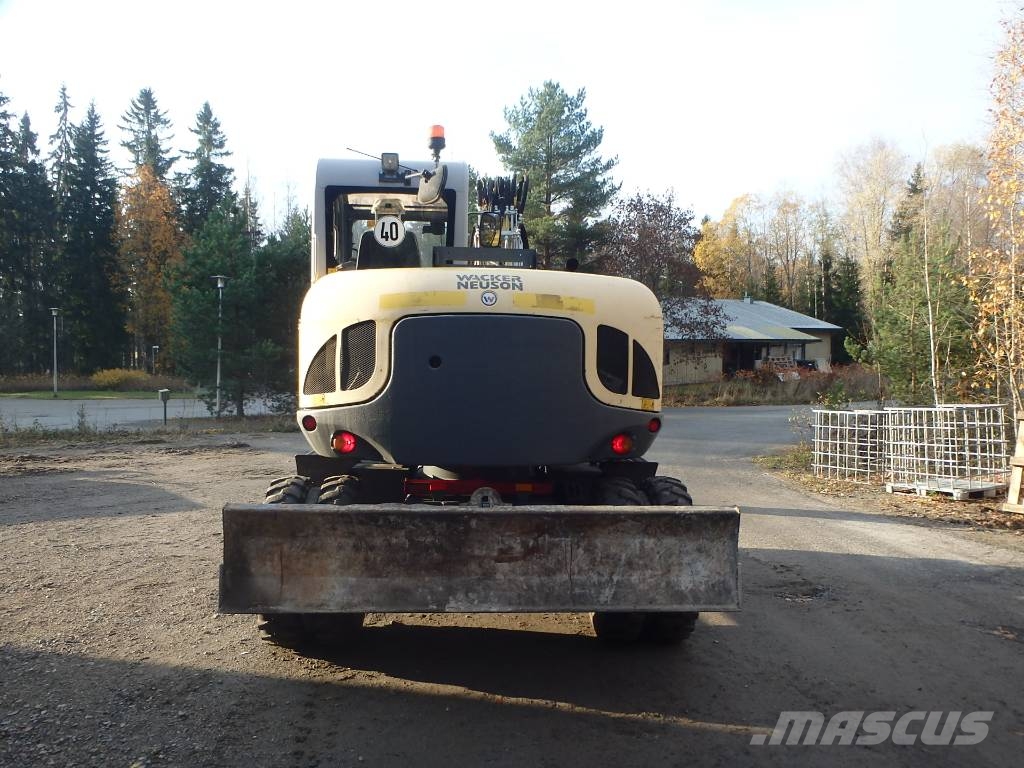 Wacker Neuson EW 100 Engcon Gravemaskiner på hjul