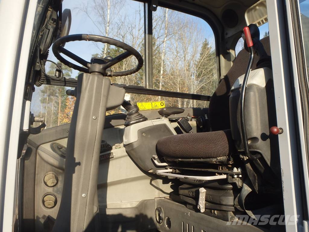 Wacker Neuson EW 100 Engcon Gravemaskiner på hjul