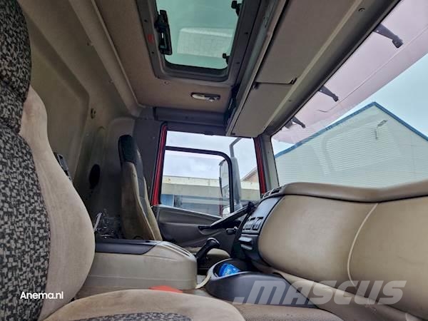 DAF CF 85 8X2 360 Camiones polibrazo