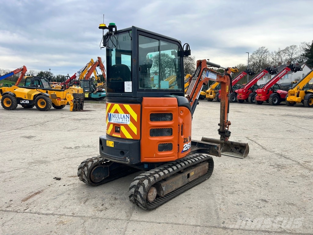 Hitachi ZX26U حفارات صغيرة أقل من 7 طن (حفارات صغيرة)