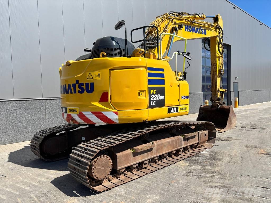 Komatsu PC 228 USLC-11 Roomikekskavaatorid