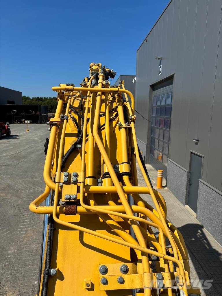 Komatsu PC 228 USLC-11 Roomikekskavaatorid