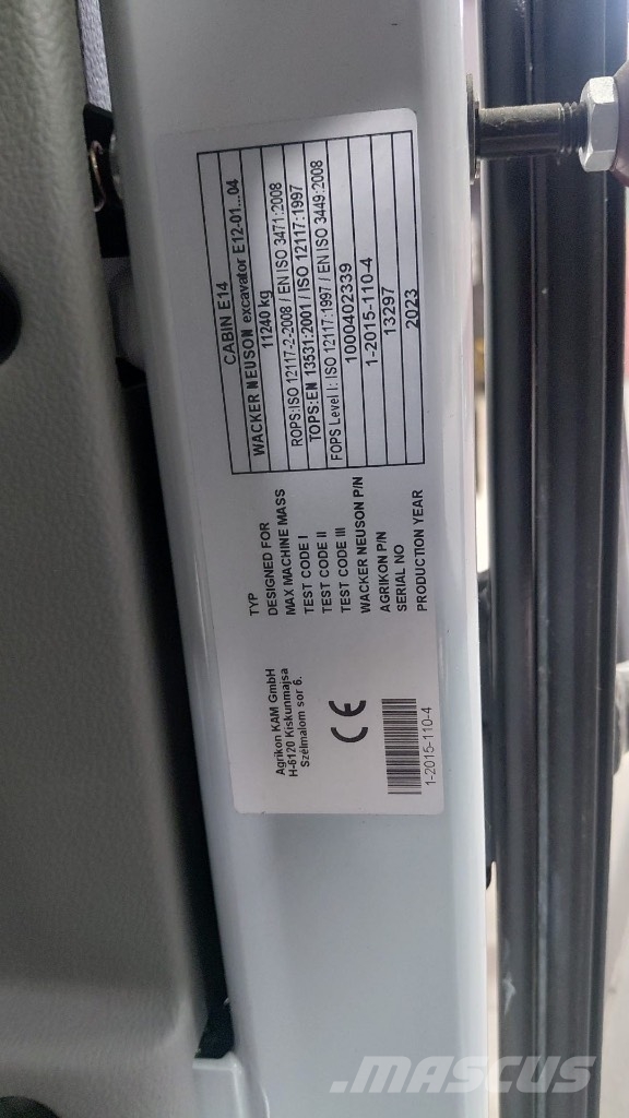 Wacker Neuson EZ 80 كابينة والداخلية