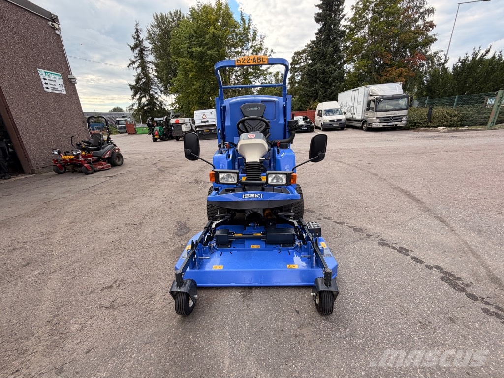 Iseki SF450 Päältäajettavat ruohonleikkurit
